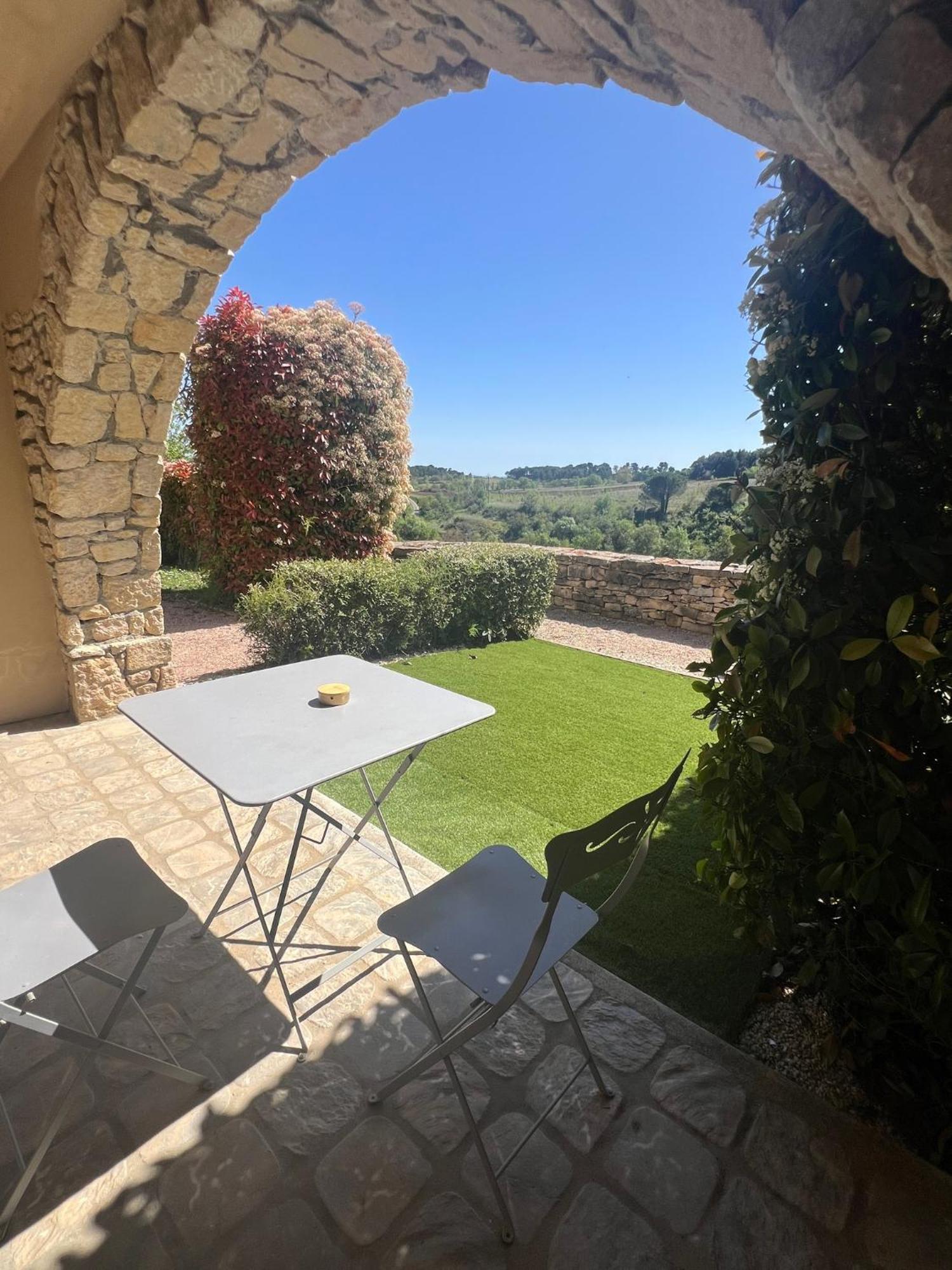 Logis Hotel Restaurant La Bergerie Aragon Esterno foto