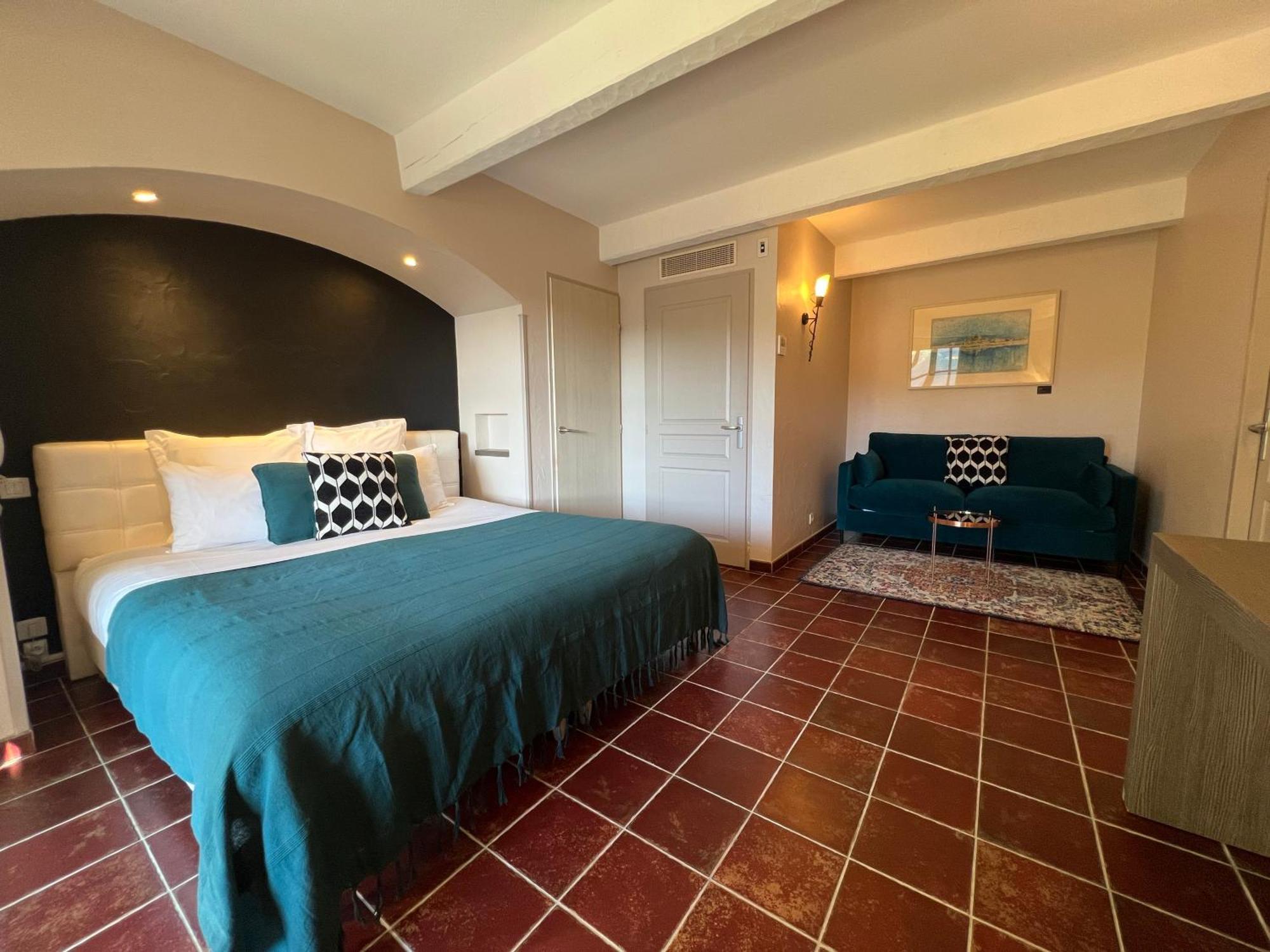 Logis Hotel Restaurant La Bergerie Aragon Esterno foto