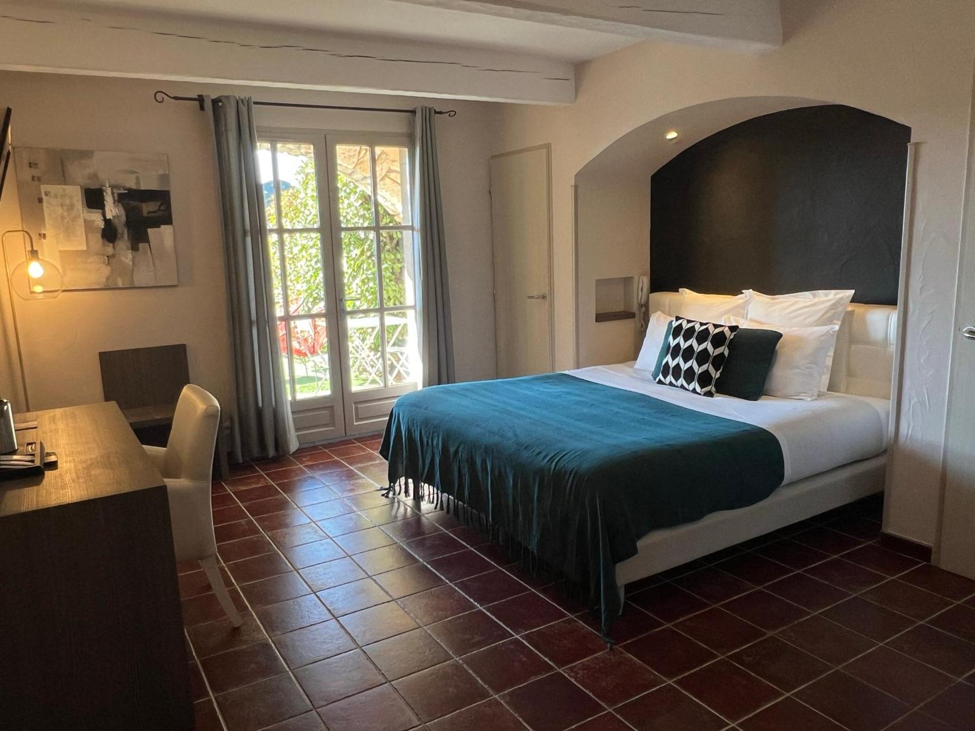 Logis Hotel Restaurant La Bergerie Aragon Esterno foto