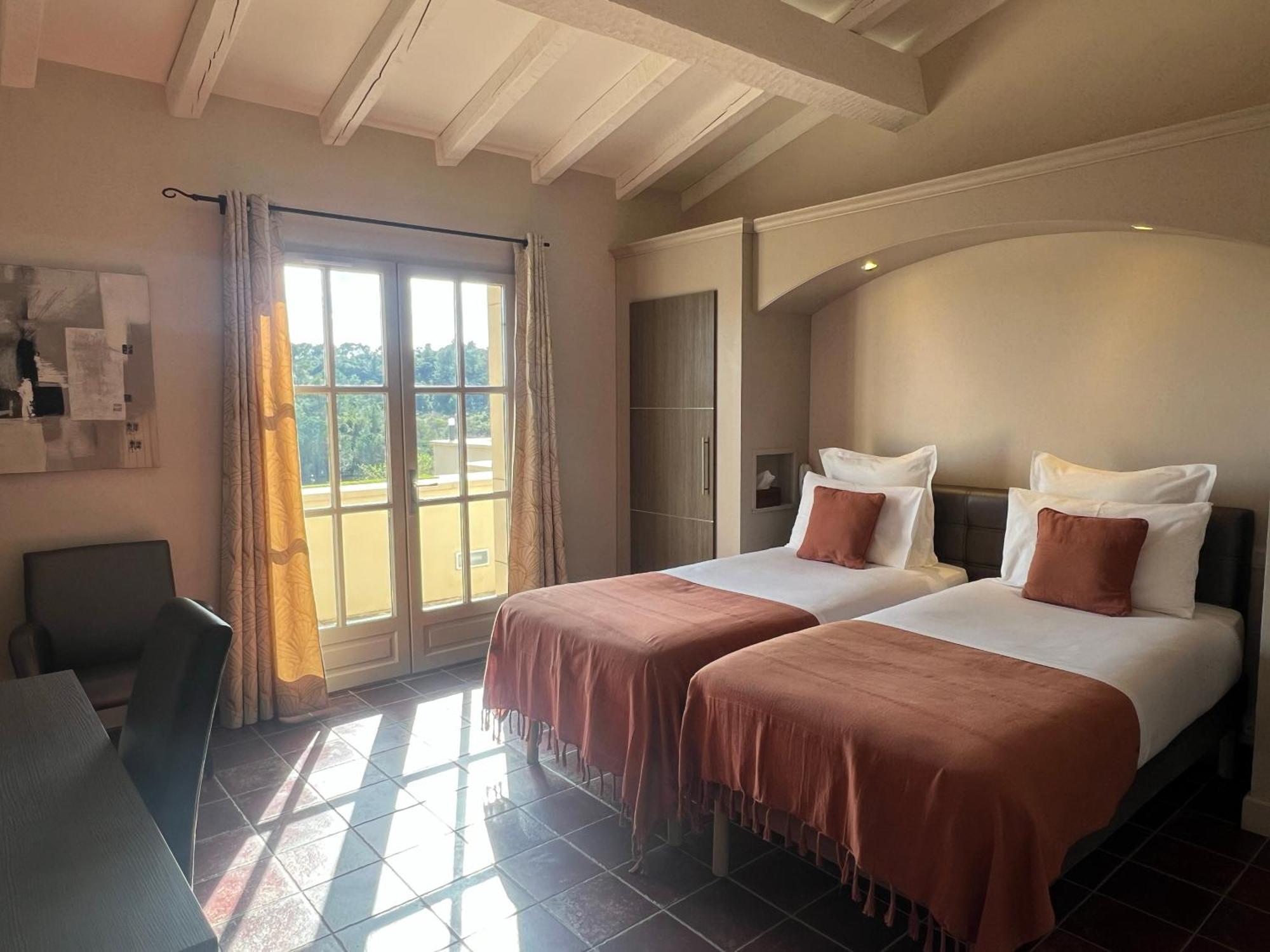 Logis Hotel Restaurant La Bergerie Aragon Esterno foto